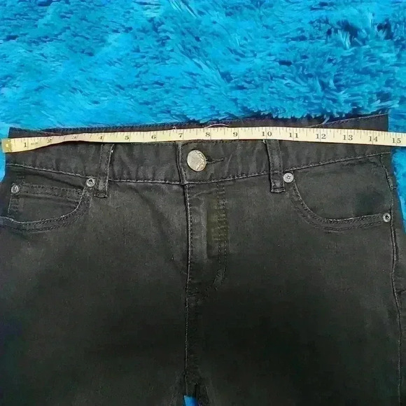 Free People Distressed Black Skinny Jeans Size 26 - Picture 4 of 5